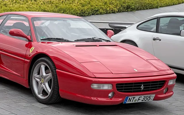 Ferrari F355