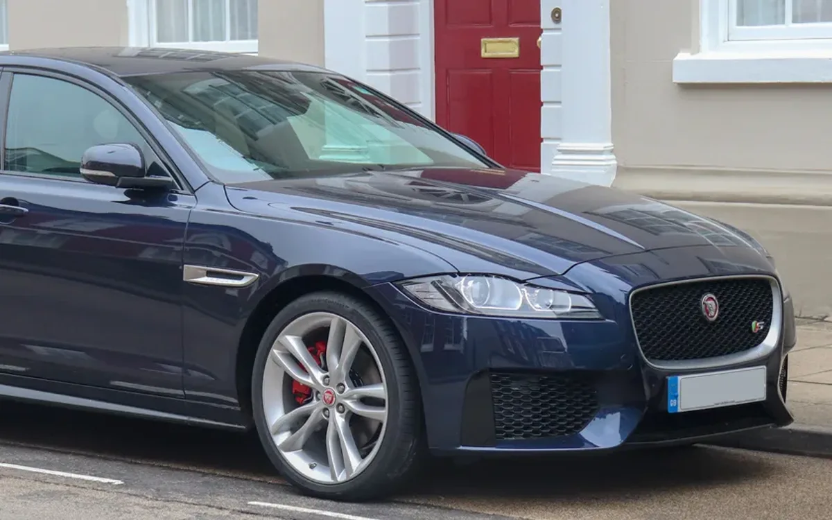 Jaguar XF 2015-now