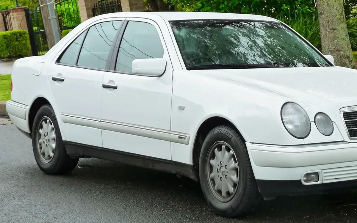Mercedes Benz E 1995-2002
