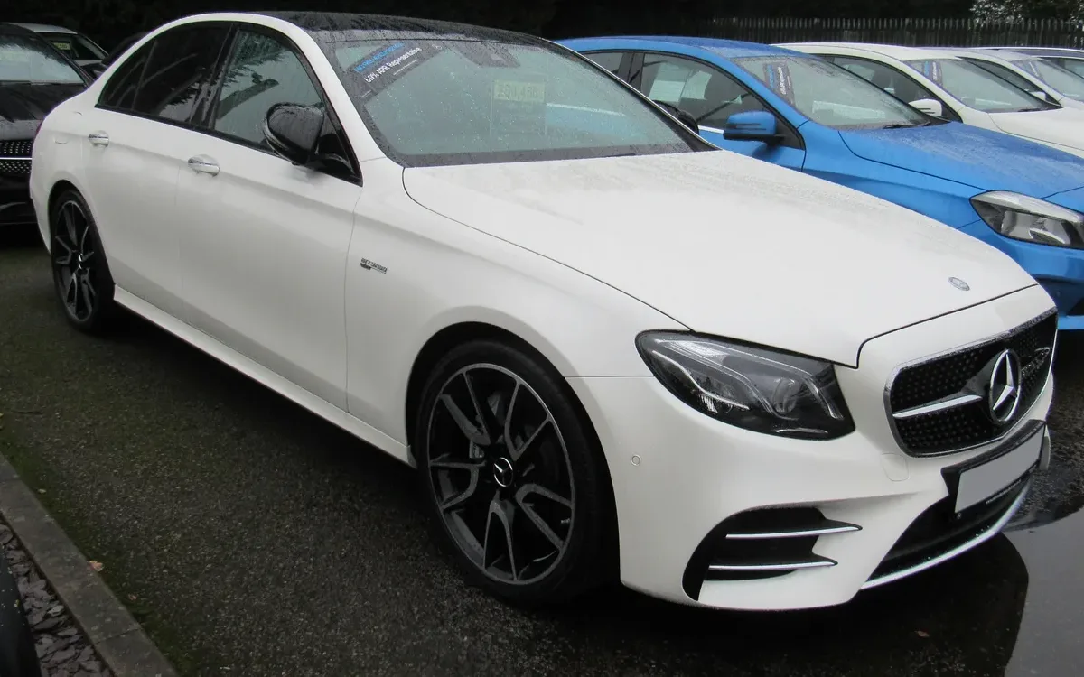 Mercedes Benz E 2016-now