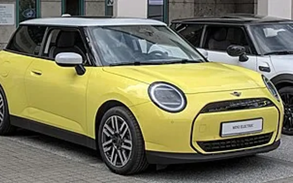 Mini Cooper 2024-now