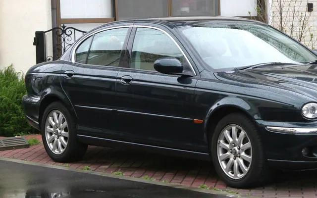 Jaguar X Type