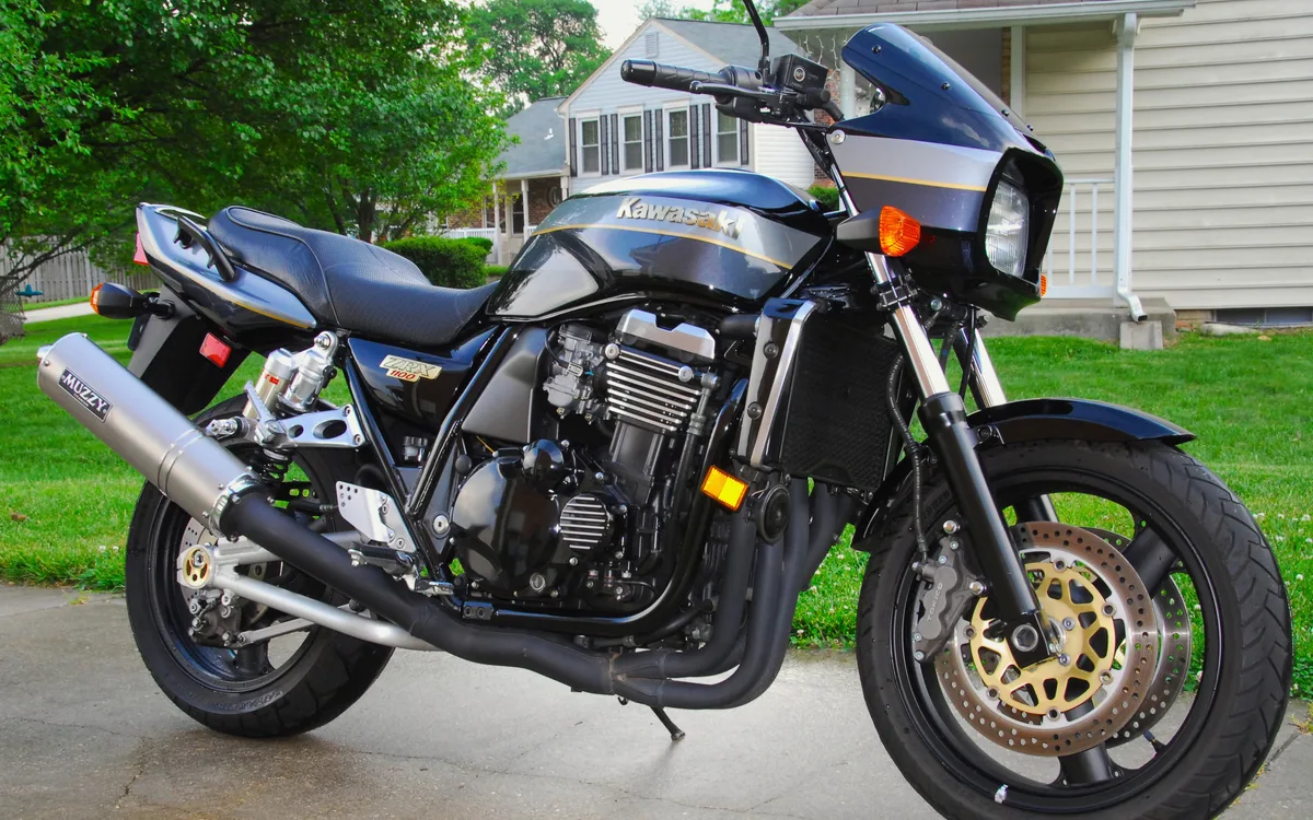 Kawasaki Zrx1100