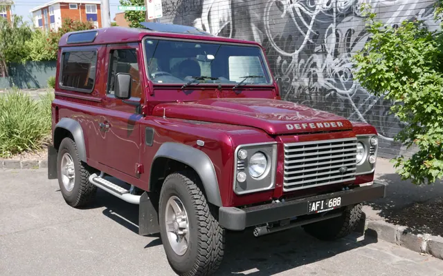 Land Rover Defender