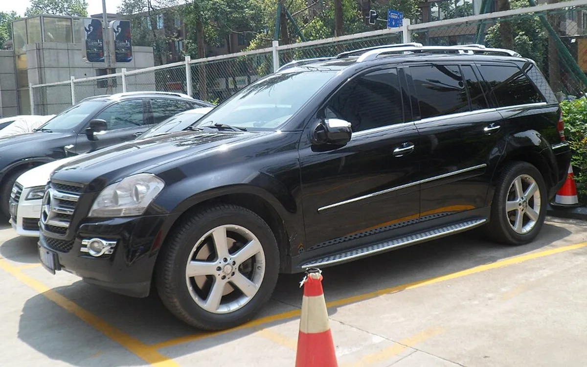 Mercedes Benz GL