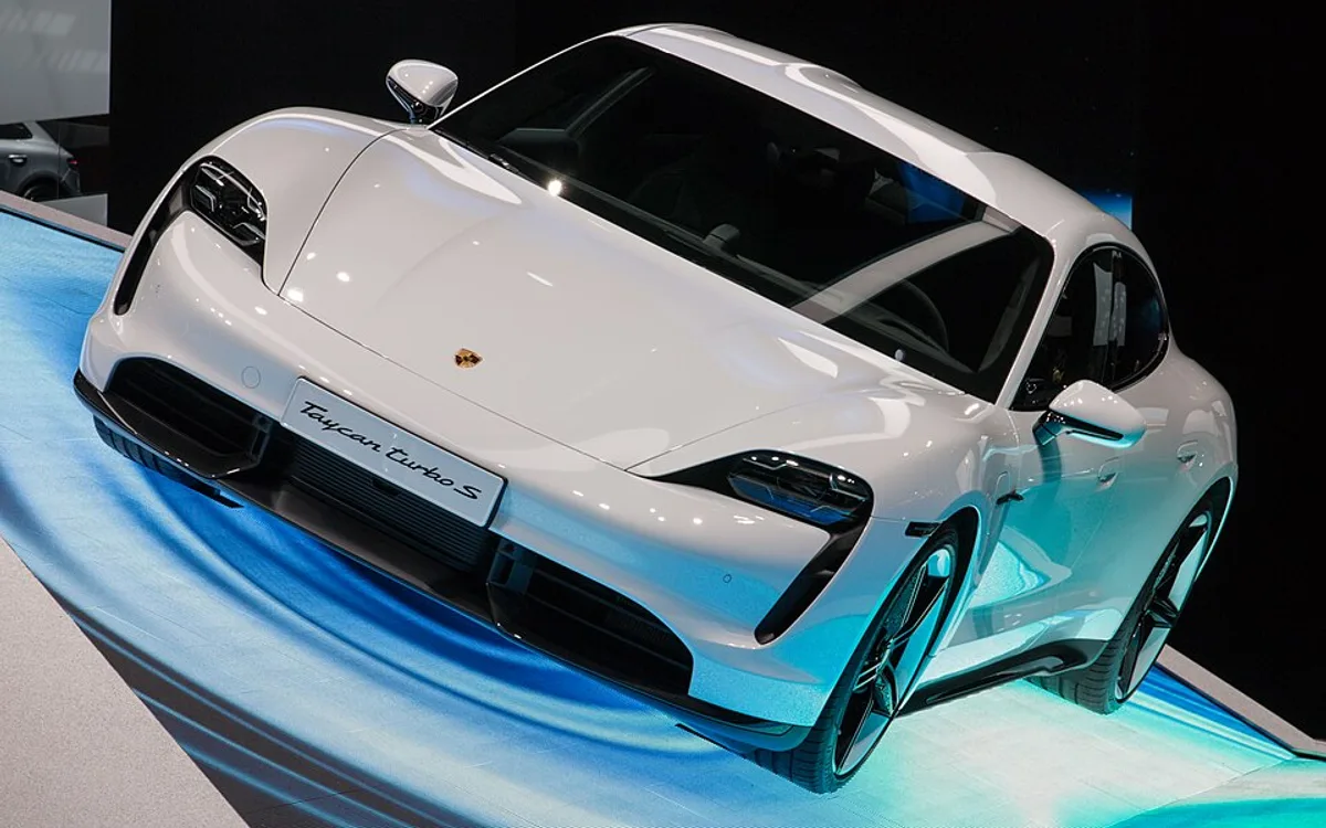 Porsche Taycan Turbo